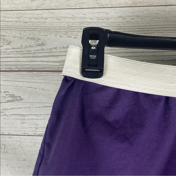 Champion Shorts - Dark Purple - Picture 3 of 12